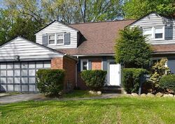 Pre-foreclosure in  N Taylor Rd Cleveland, OH 44112