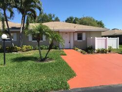 Candlewick Dr, Boca Raton FL