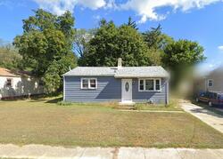 Pre-foreclosure in  Novack Dr Clayton, NJ 08312