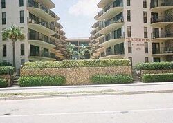 Pre-foreclosure in  N Ocean Blvd  Fort Lauderdale, FL 33305