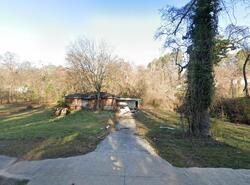 Pre-foreclosure in  Macon Dr Sw Atlanta, GA 30315