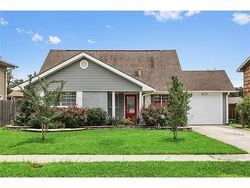 Pre-foreclosure in  Bullard Ave Metairie, LA 70003