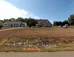 Pre-foreclosure in  Caperton Way Forest, VA 24551