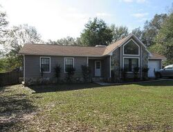 Pre-foreclosure in  Drewson Dr Crestview, FL 32536