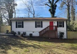 Pre-foreclosure in  Lee St Decatur, GA 30035