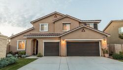 Pre-foreclosure in  Cusano Pl Bakersfield, CA 93314