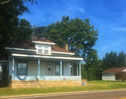 Pre-foreclosure in  M 40 Lawton, MI 49065