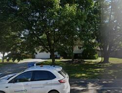 Pre-foreclosure in  Delta River Dr Lansing, MI 48906
