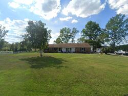 Pre-foreclosure in  Goldspur Dr W Fort Wayne, IN 46804