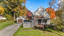  Robins St, Endicott NY
