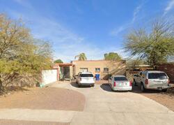 Pre-foreclosure in  E Kenyon Dr Tucson, AZ 85710