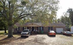 Pre-foreclosure in  Alvarez Dr Saraland, AL 36571