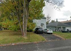 Pre-foreclosure in  Meckes St Springfield, NJ 07081