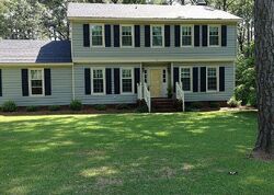  California Dr, Snow Hill NC