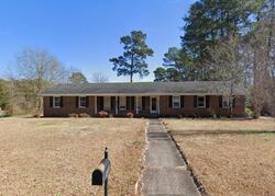 Pre-foreclosure in  Tanglewood Dr Kinston, NC 28504