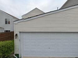 Pre-foreclosure in  Four Seasons Blvd Aurora, IL 60504