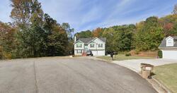  Summer Creek Dr, Gainesville GA