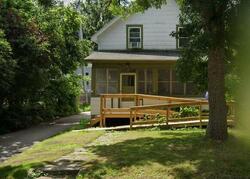  E Cecil Ave, Fergus Falls MN