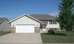 Pre-foreclosure in  Pebble Creek Dr Mankato, MN 56001