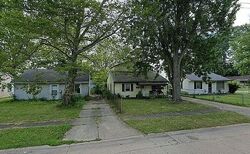 Pre-foreclosure in  S Logan St Elyria, OH 44035
