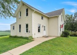 Pre-foreclosure in  N 1st St Long Grove, IA 52756