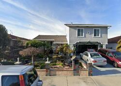Pre-foreclosure in  Summerwings Ct San Jose, CA 95132