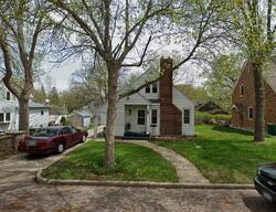 Pre-foreclosure in  Park St Jackson, MN 56143