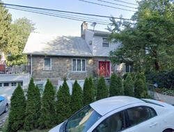 Pre-foreclosure in  Mcgeory Ave Bronxville, NY 10708