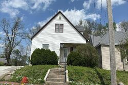  Paris Ave, Hannibal MO