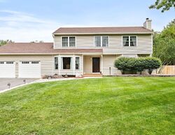 Pre-foreclosure in  Lauren Ln Toms River, NJ 08755