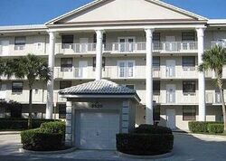  Whitehall Dr , West Palm Beach FL