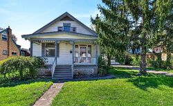 Pre-foreclosure in  Mayhew Ave Cincinnati, OH 45238