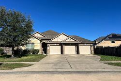 Pre-foreclosure in  Wheatfield Ln Richmond, TX 77469