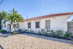 Pre-foreclosure in  12th Ave N Lake Worth, FL 33460