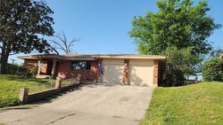 Pre-foreclosure in  Trena St Fort Worth, TX 76114