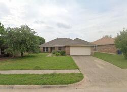 Pre-foreclosure in  PARK GLN Crowley, TX 76036