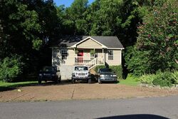Pre-foreclosure in  Cooper Ln Nashville, TN 37216