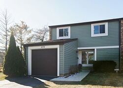 Pre-foreclosure in  Lakeside Circle Dr Wheeling, IL 60090