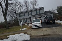 Pre-foreclosure in  Cranberry Ct Frederick, MD 21703