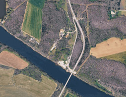  Old Ferry Rd, Jefferson City MO