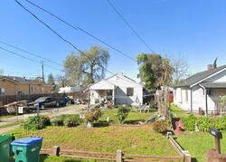 E Lindsay St, Stockton CA