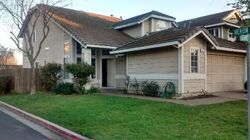 Pre-foreclosure in  Egret Pl Pittsburg, CA 94565