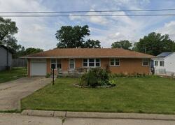 Pre-foreclosure in  Warren Dr Des Moines, IA 50320