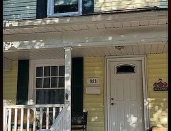 Pre-foreclosure in  Nelbar St Middletown, OH 45042