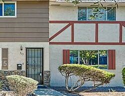 Pre-foreclosure in  Greenbriar Townhouse Way Las Vegas, NV 89121