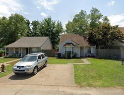Pre-foreclosure in  Cottonwood Cv Marion, AR 72364