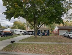 Pre-foreclosure in  Foch St Livonia, MI 48152