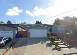 Pre-foreclosure in  Ralston Ave Richmond, CA 94805