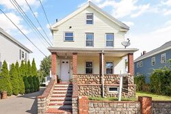 Pre-foreclosure in  Malden St Malden, MA 02148