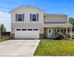Pre-foreclosure in  Silver Creek Ave Caldwell, ID 83607